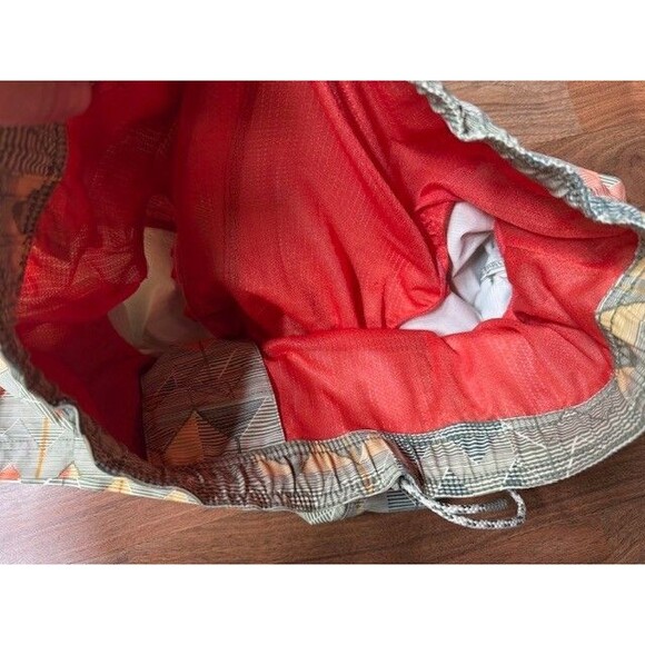 LL Bean Vacation Land Swim Trunks Mens MED Geometric Stretch Southwest Lined - Picture 7 of 8